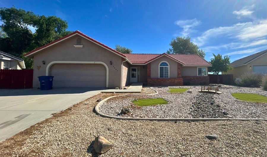 1227 Green Valley Dr, Fallon, NV 89406 - 3 Beds, 2 Bath