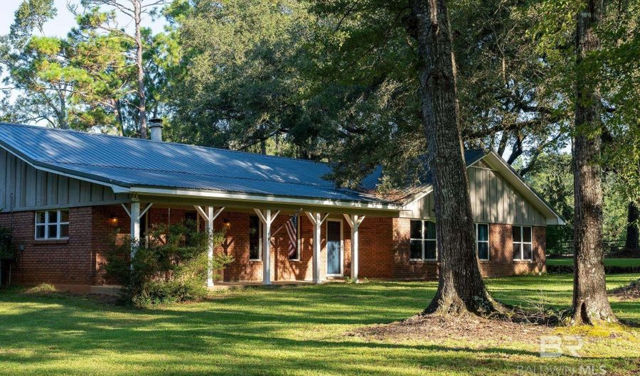 45533 Chalet Dr, Bay Minette, AL 36507 - 3 Beds, 3 Bath