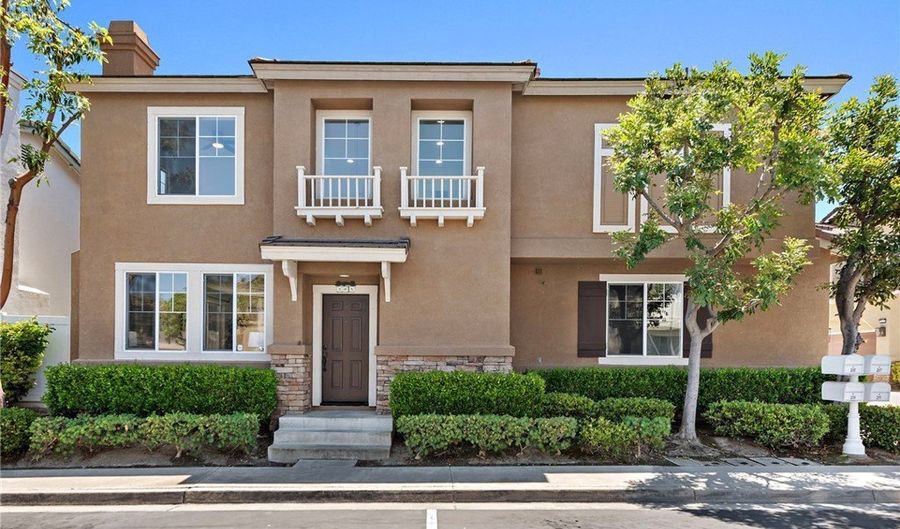 205 Woodcrest Ln, Aliso Viejo, CA 92656 - 4 Beds, 3 Bath