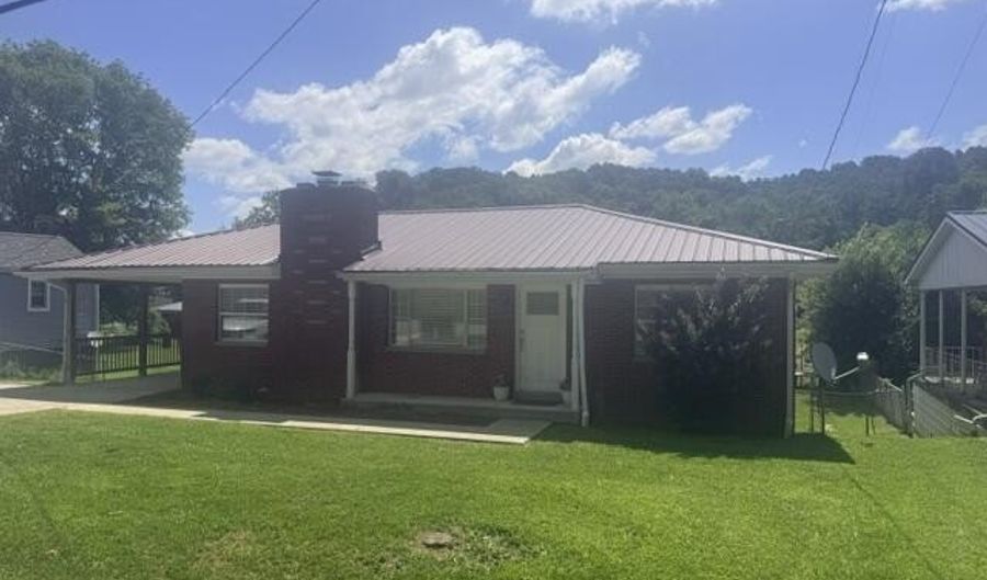 3038 Kentucky 5, Ashland, KY 41102 - 3 Beds, 1 Bath