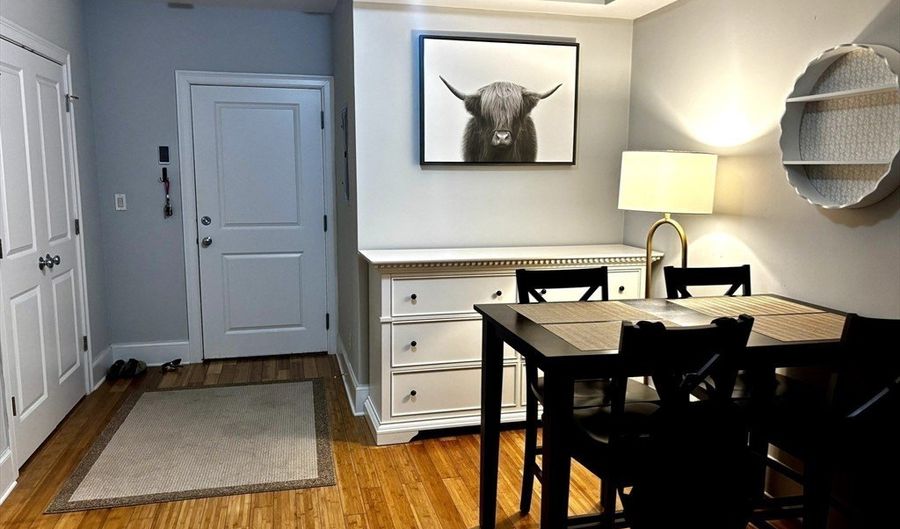 361 W Broadway 3, Boston, MA 02127 - 1 Beds, 1 Bath