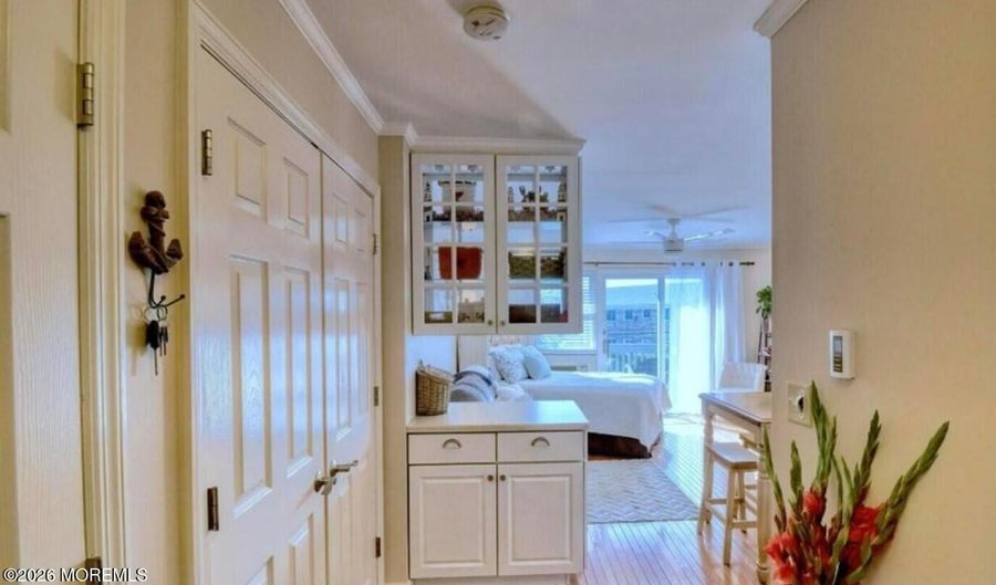 5 Ocean Ave N 5B, Belmar, NJ 07719 - 1 Beds, 1 Bath