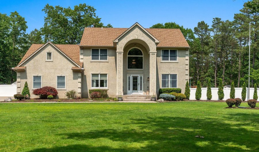 1248 MAPLE Ave, Atco, NJ 08004 - 4 Beds, 3 Bath