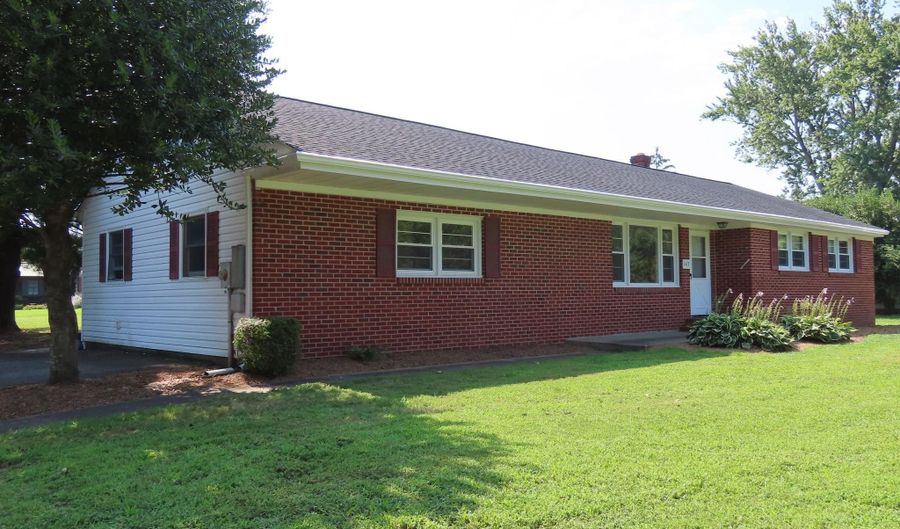 143 N OLD MILL Rd, Dover, DE 19901 - 4 Beds, 2 Bath