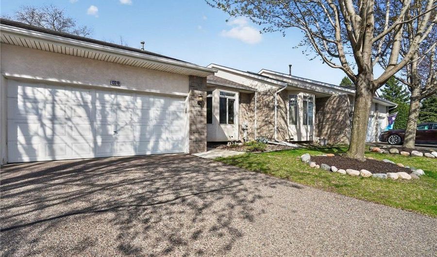 13310 Glenhaven Ct, Apple Valley, MN 55124 - 2 Beds, 2 Bath