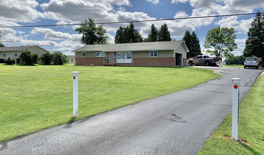 4732 S Adrian Hwy, Adrian, MI 49221 - 3 Beds, 2 Bath
