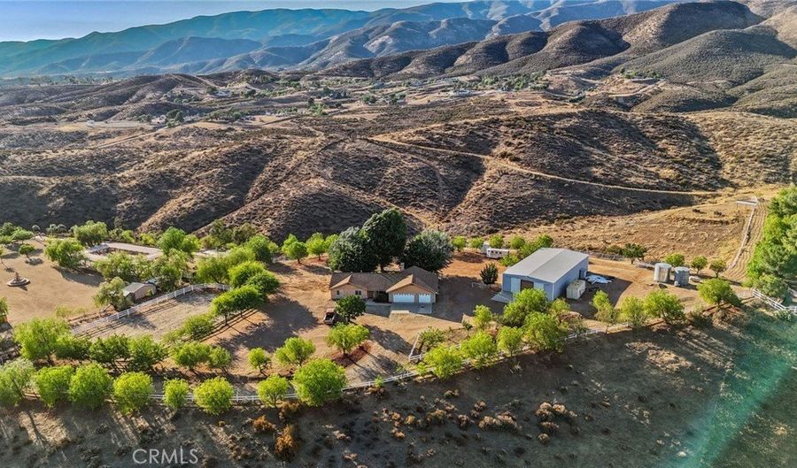11709 Mint Canyon Rd, Agua Dulce, CA 91390 - 3 Beds, 3 Bath