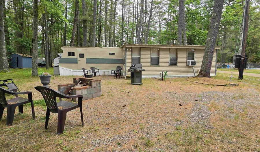 122 Chickadee Ln, Alton, NH 03809 - 1 Beds, 1 Bath