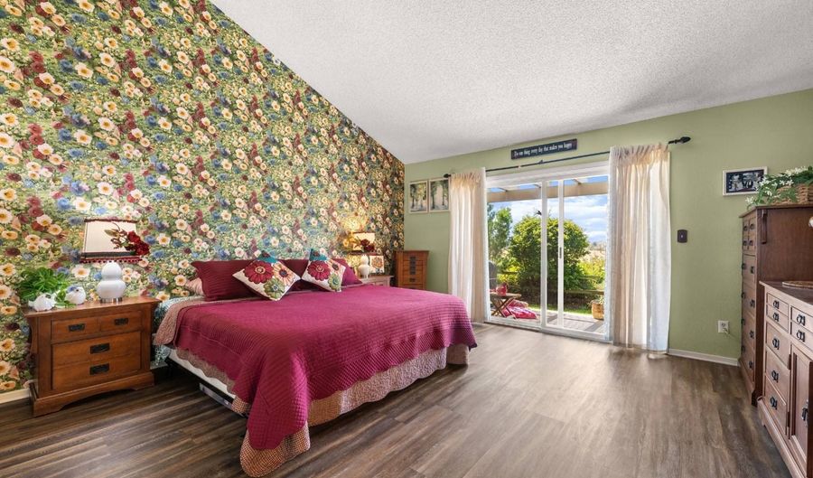 10061 Canyonside Ct, Spring Valley, CA 91977 - 3 Beds, 2 Bath