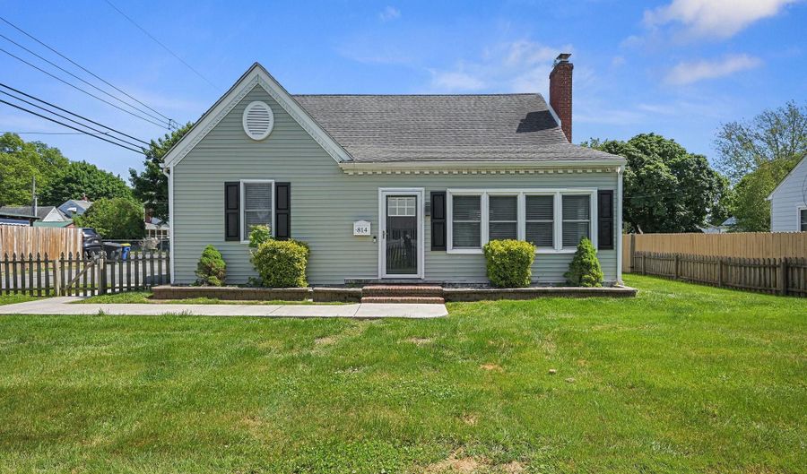 814 MAPLE Pkwy, Dover, DE 19901 - 3 Beds, 2 Bath