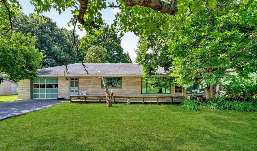 5201 E County Road 450 N, Albany, IN 47320 - 3 Beds, 1 Bath