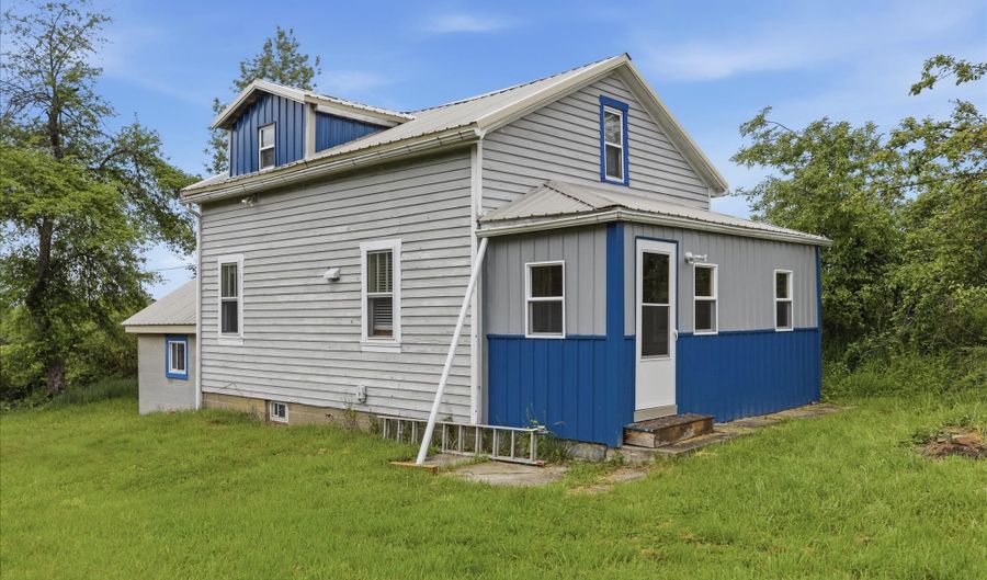 2821 ACCIDENT FRIENDSVILLE Rd, Accident, MD 21520 - 1 Beds, 1 Bath