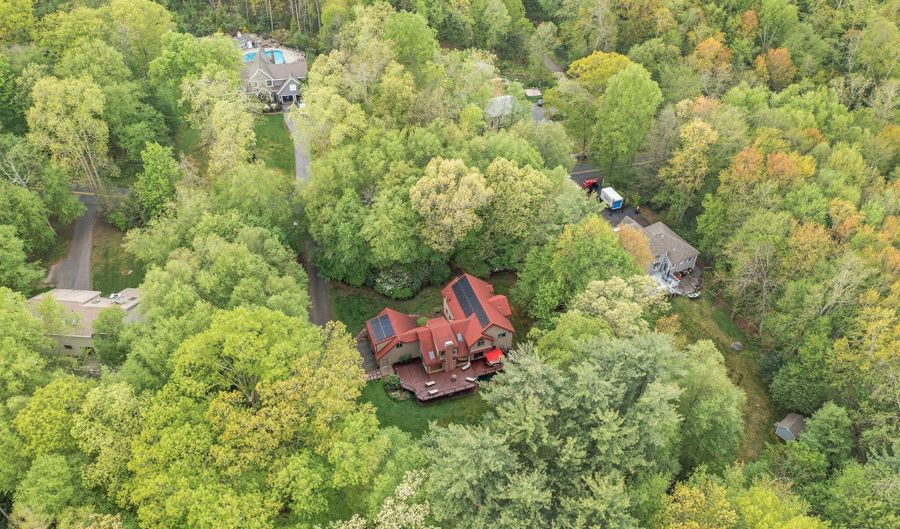 104 Barnes Hill Rd, Burlington, CT 06013 - 4 Beds, 3 Bath