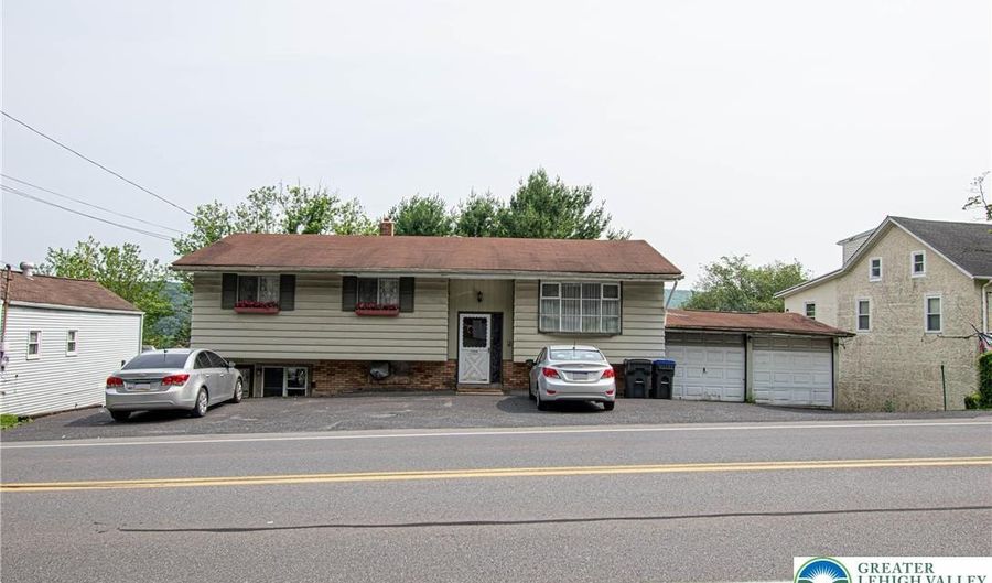 1208 E Susquehanna St, Allentown, PA 18103 - 6 Beds, 2 Bath