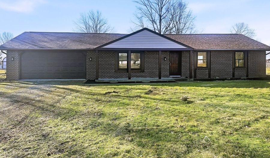 1885 E Tumbleweed Ln, Alexandria, IN 46001 - 3 Beds, 2 Bath
