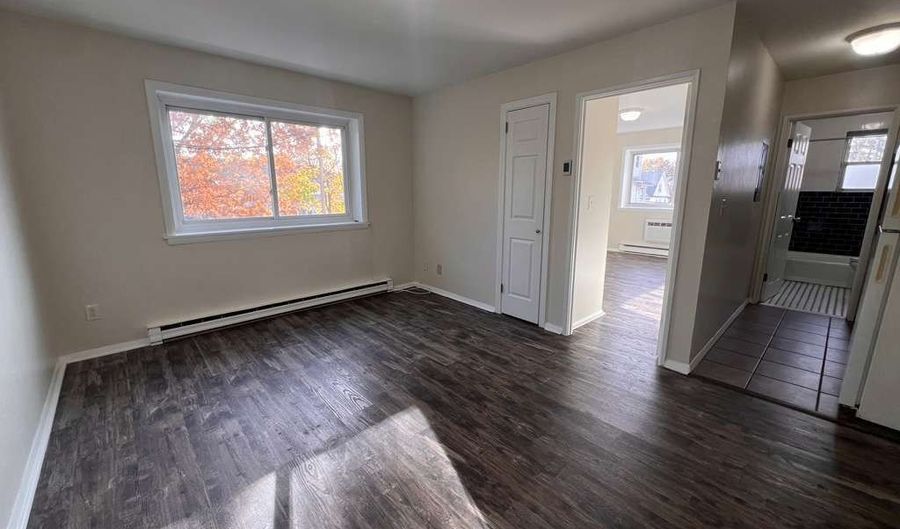 76 Palisade Ave A3, Bridgeport, CT 06610 - 1 Beds, 1 Bath