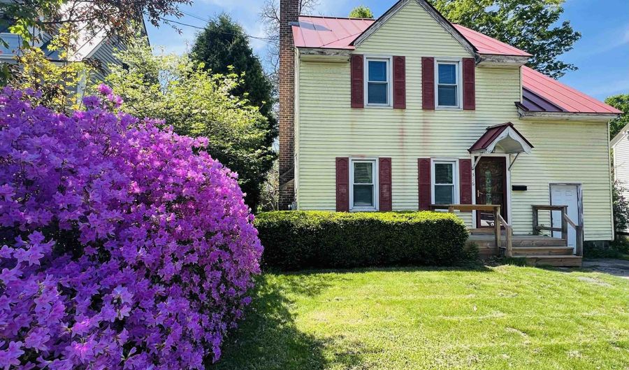 316 Putney Rd, Brattleboro, VT 05301 - 3 Beds, 2 Bath