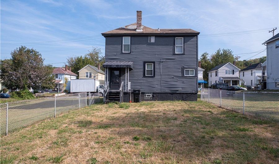 741 Griffith St, Aliquippa, PA 15001 - 4 Beds, 2 Bath