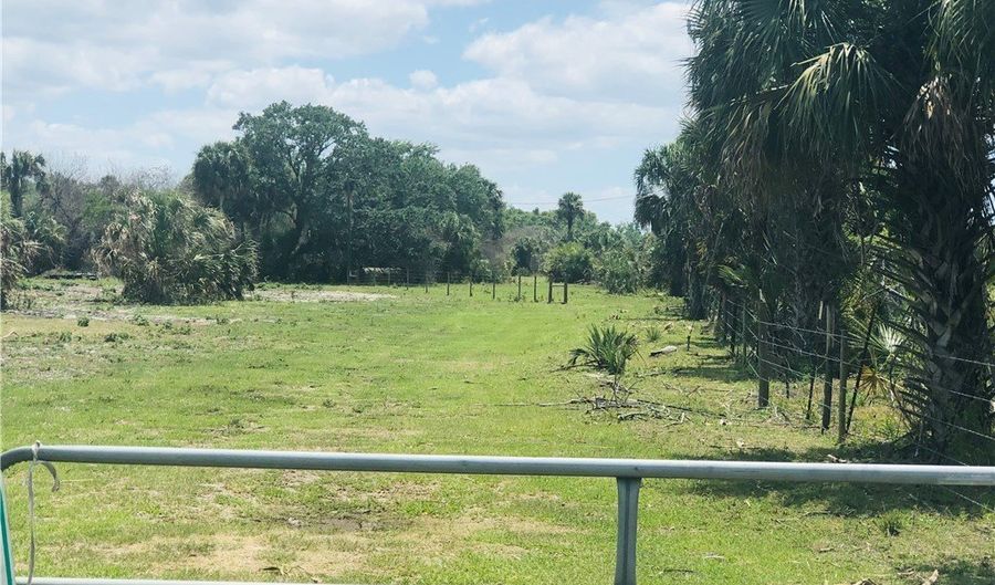 23590 Palm Beach Blvd, Alva, FL 33920 - 0 Beds, 0 Bath