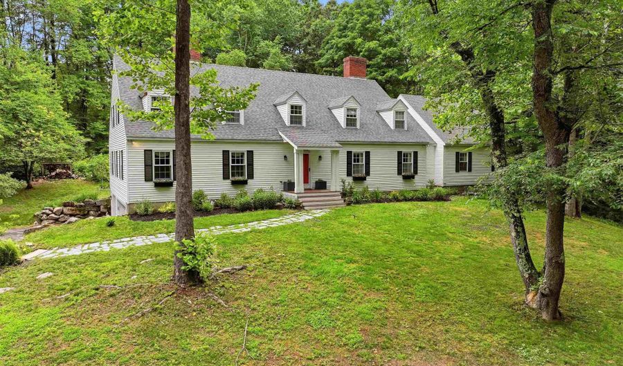1 Chandler Rd, Bedford, NH 03110 - 5 Beds, 4 Bath