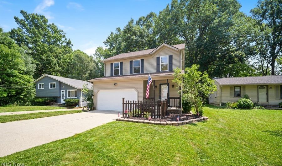 1115 Bryce Ave, Aurora, OH 44202 - 3 Beds, 3 Bath