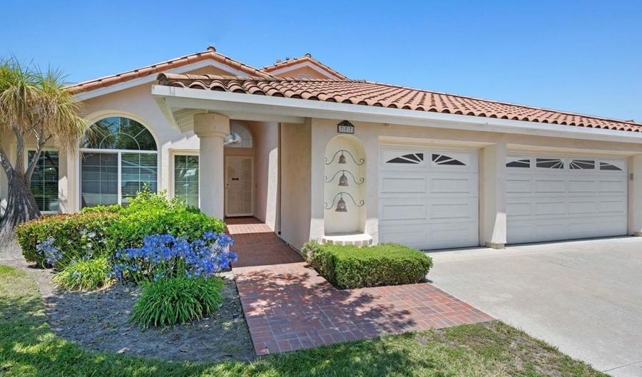 777 Muirwood Dr, Oceanside, CA 92057 - 3 Beds, 2 Bath