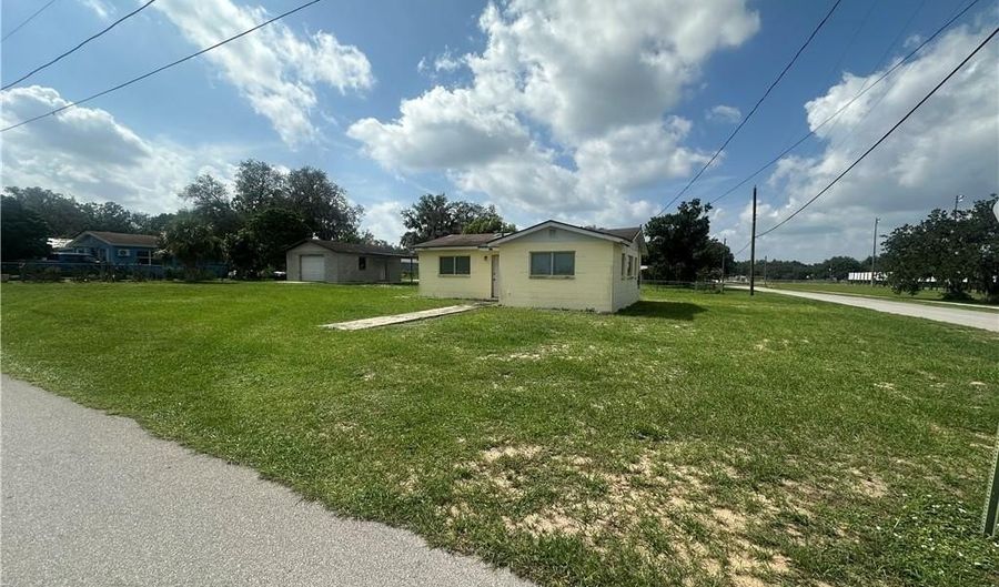 719 W Ruth St, Avon Park, FL 33825 - 3 Beds, 1 Bath