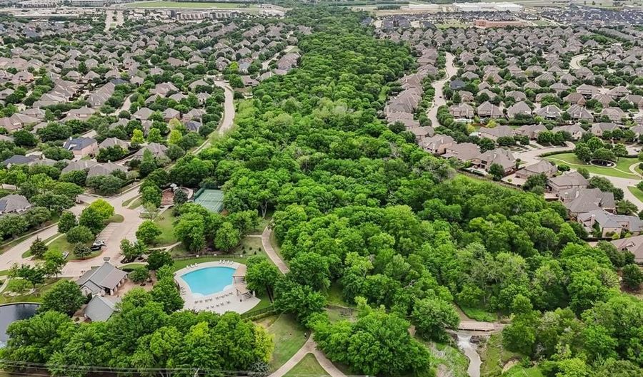 927 Dunleer Dr, Allen, TX 75013 - 5 Beds, 4 Bath