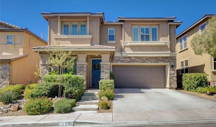 10501 Winter Grass Dr, Las Vegas, NV 89135 - 4 Beds, 3 Bath