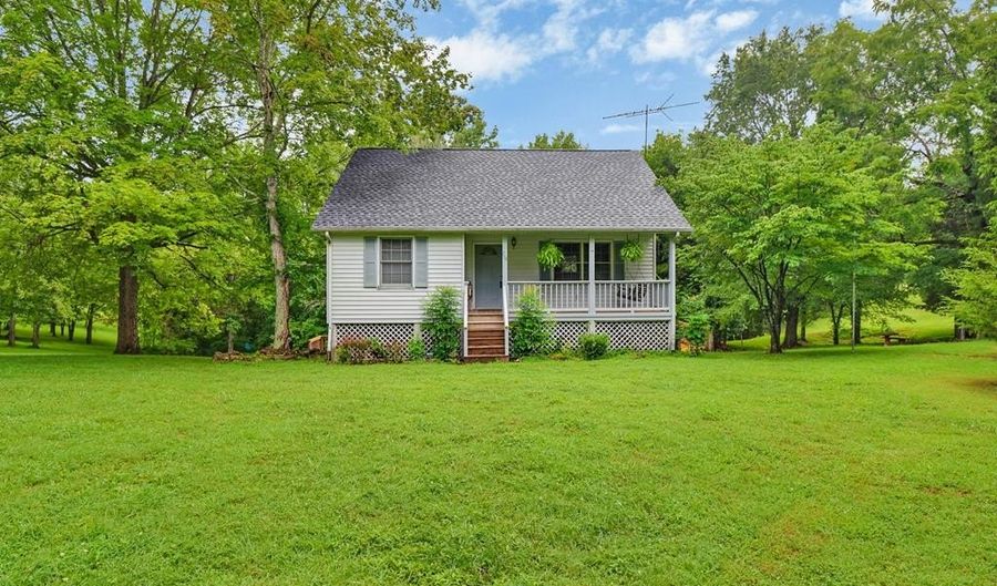 676 Sunny Point Rd, Baxter, TN 38544 - 1 Beds, 1 Bath
