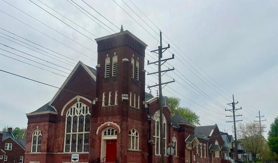 720 Henry St, Alton, IL 62002 - 0 Beds, 0 Bath