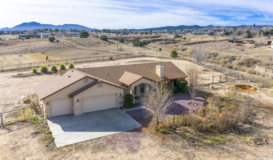 2820 N Cobey Joe Trl, Chino Valley, AZ 86323 - 3 Beds, 2 Bath