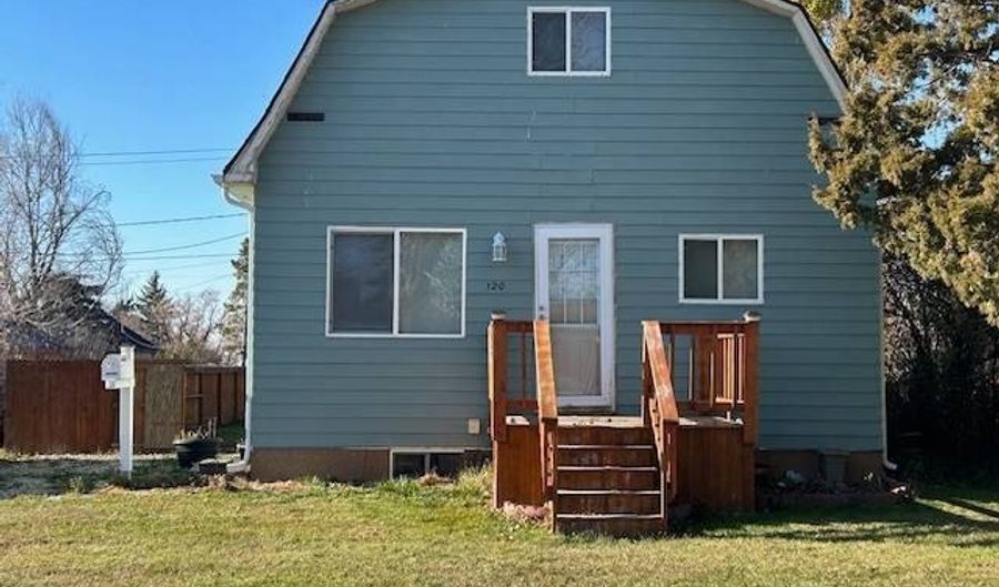 120 Ohmer St, Bottineau, ND 58318 - 2 Beds, 2 Bath