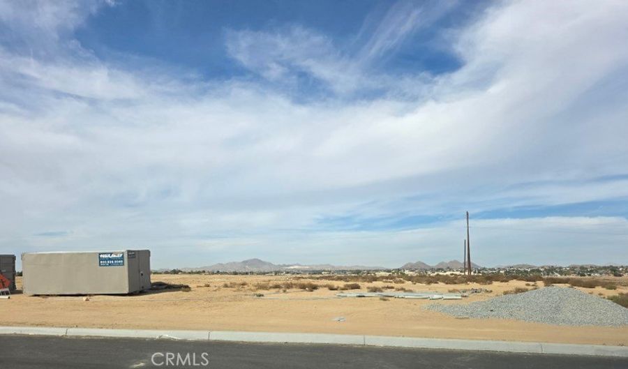 0 Bear Valley Rd, Apple Valley, CA 92308 - 0 Beds, 0 Bath