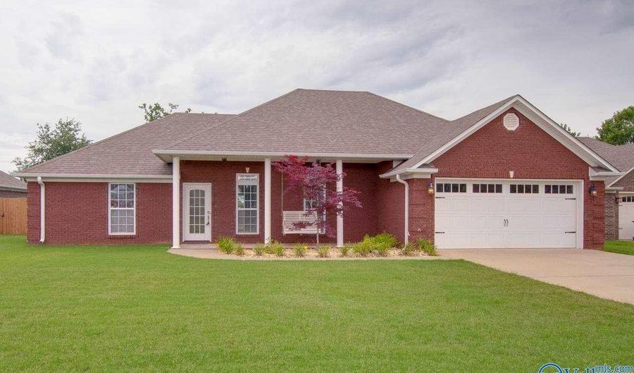 25751 Caldera Dr, Athens, AL 35613 - 3 Beds, 2 Bath