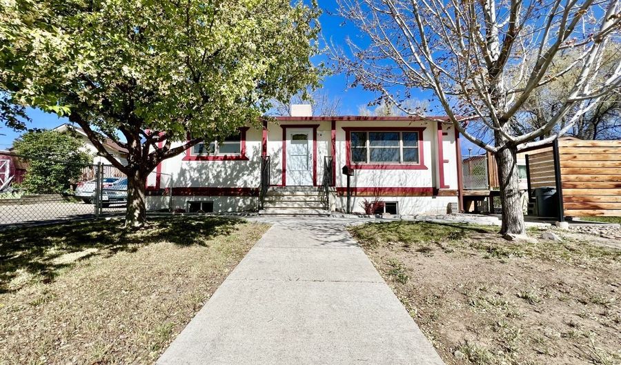 451 Walnut St, Elko, NV 89801 - 2 Beds, 1 Bath