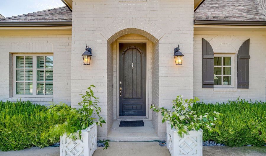 110 Parkview Dr, Aledo, TX 76008 - 4 Beds, 4 Bath