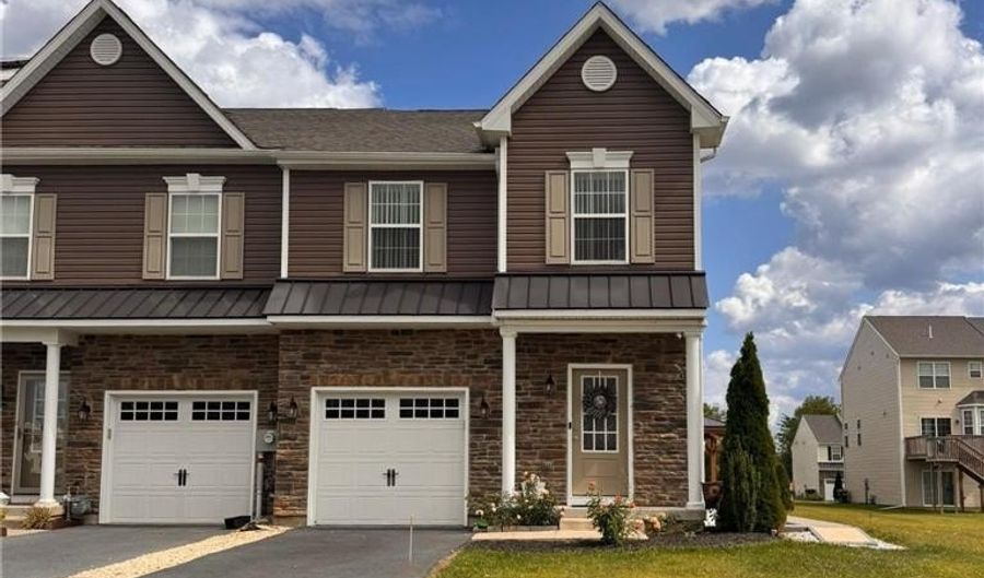 1391 Caspian St, Allentown, PA 18104 - 3 Beds, 4 Bath