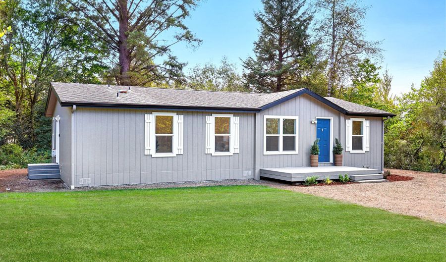 35134 LABRADOR Ln, Astoria, OR 97103 - 3 Beds, 2 Bath