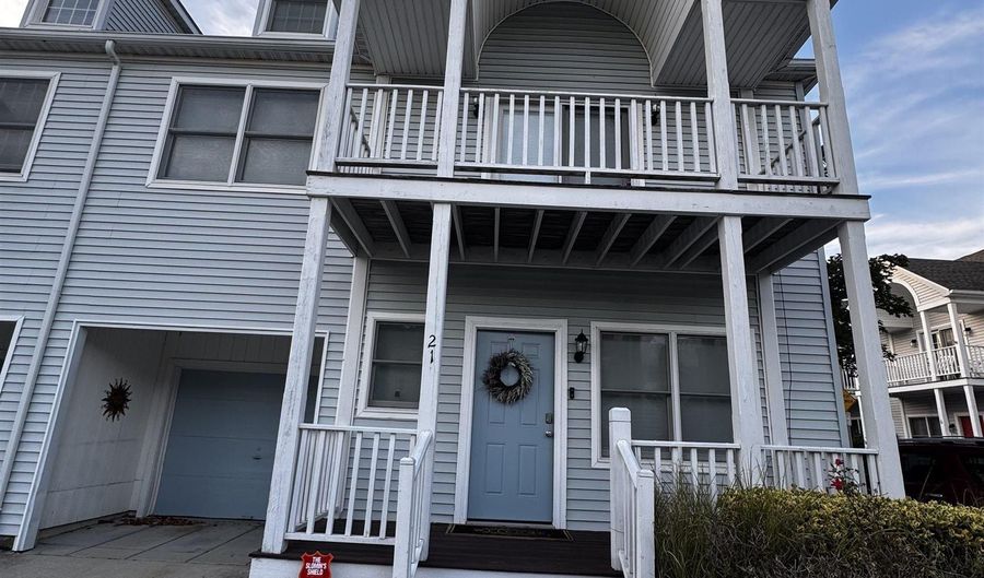 21 Barkentine Ct, Atlantic City, NJ 08401 - 3 Beds, 3 Bath