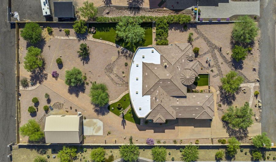 5643 E RANCHO TIERRA Dr, Cave Creek, AZ 85331 - 4 Beds, 5 Bath