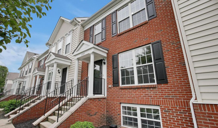 6321 Marsh Wren Dr 42, Columbus, OH 43230 - 2 Beds, 3 Bath