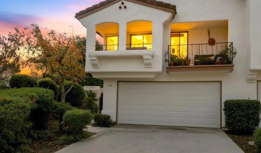 619 Maze Gln, Escondido, CA 92025 - 3 Beds, 3 Bath