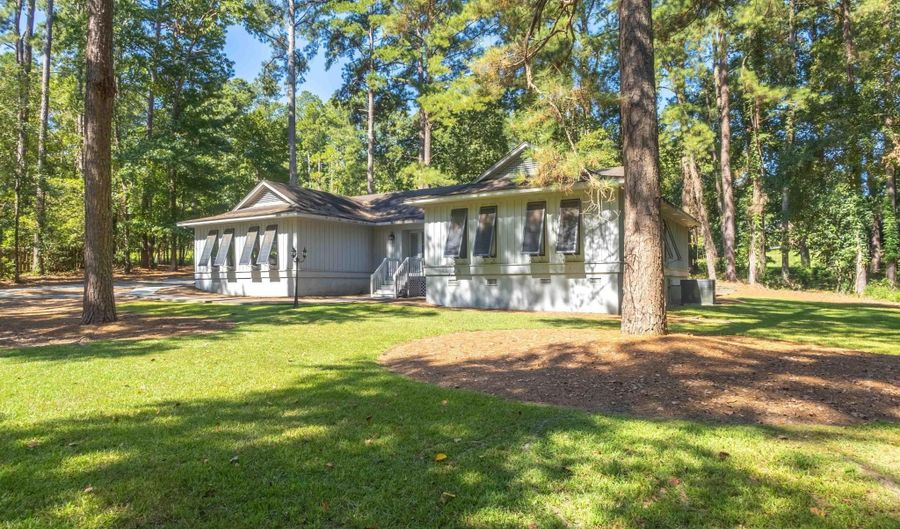 1391 Woodbine Rd, Aiken, SC 29803 - 4 Beds, 2 Bath