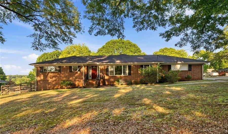 5569 Fessenden Ave, Austell, GA 30106 - 3 Beds, 2 Bath