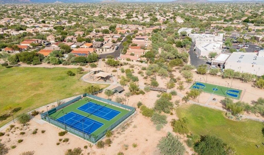 28421 N 46TH St, Cave Creek, AZ 85331 - 3 Beds, 2 Bath