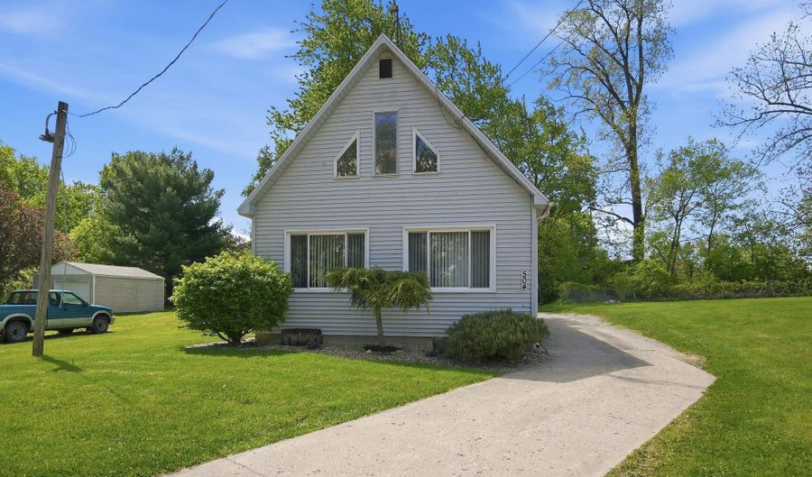 504 Carlin Dr, Angola, IN 46703 - 2 Beds, 2 Bath