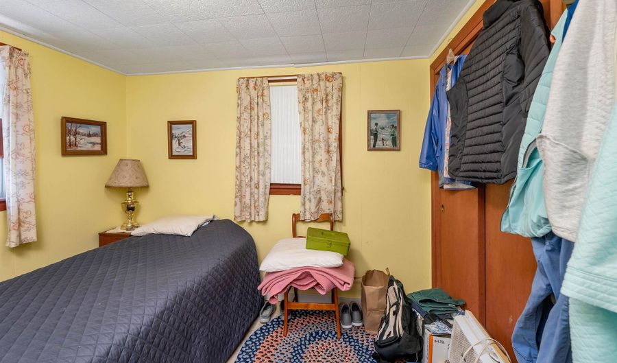 103 Alton Shores Rd, Alton, NH 03810 - 2 Beds, 1 Bath