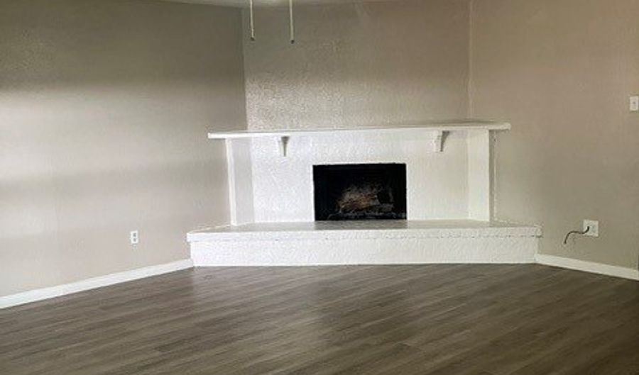 916 Hawthorne Dr, Allen, TX 75002 - 3 Beds, 2 Bath