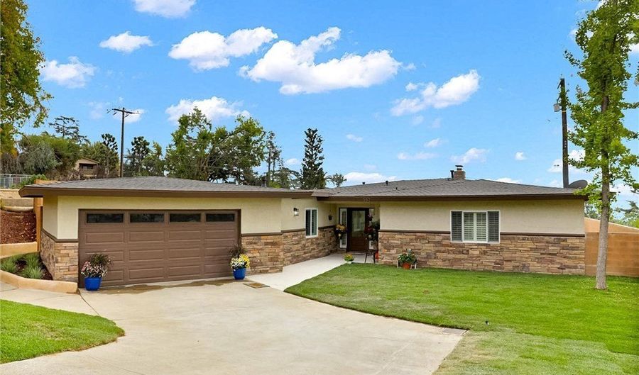 382 Alta Pne, Altadena, CA 91001 - 3 Beds, 2 Bath